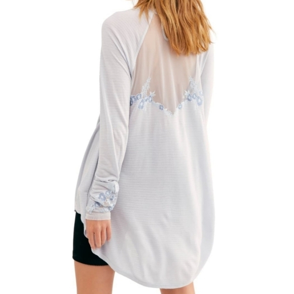 Free People Saheli Embroidered-Mesh Top Glacier Blue Womens Large New - Picture 3 of 10